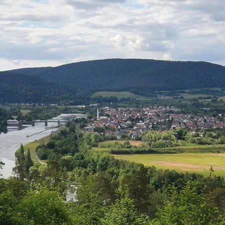 Ferienwohnung 'Burgblick' Wertheim Exterior foto